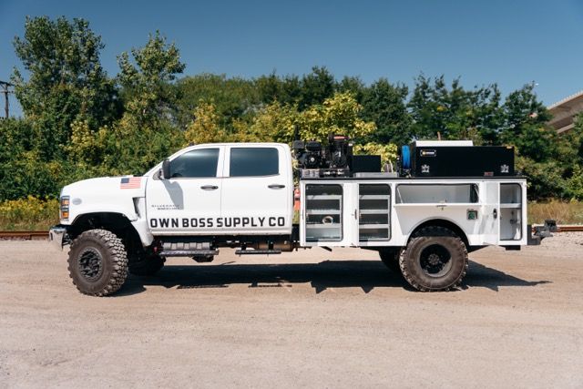 2022 Chevy 5500HD photo 4