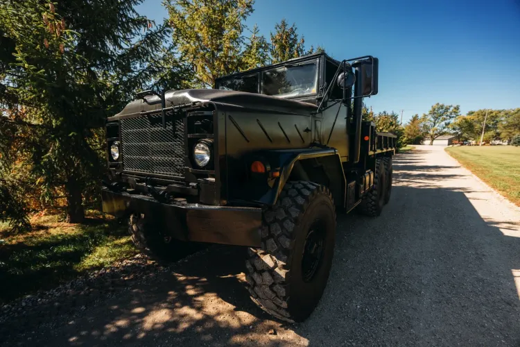 Blacked-Out Military Beast: 1999 BMY M925A2 photo 4
