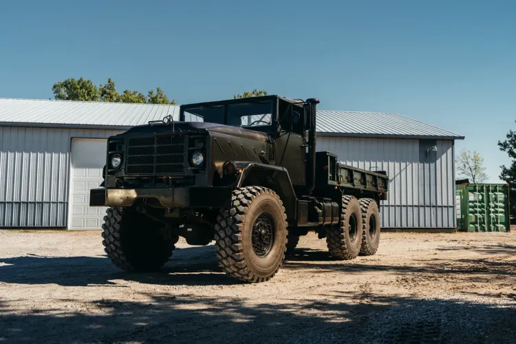 Blacked-Out Military Beast: 1999 BMY M925A2 photo 10