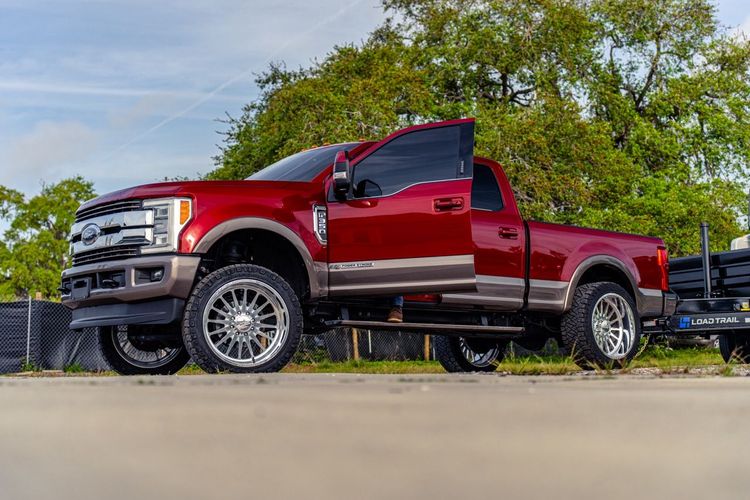 6.7L Powerstroke Diesel photo 4