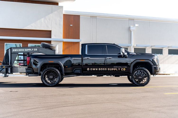 6.6L Duramax Diesel Drag 2024 GMC 3500 Denali Dually photo 3