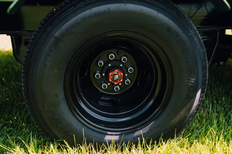2025 34’ Load Trail Tandem Dually Wheel (Trailer) photo 1
