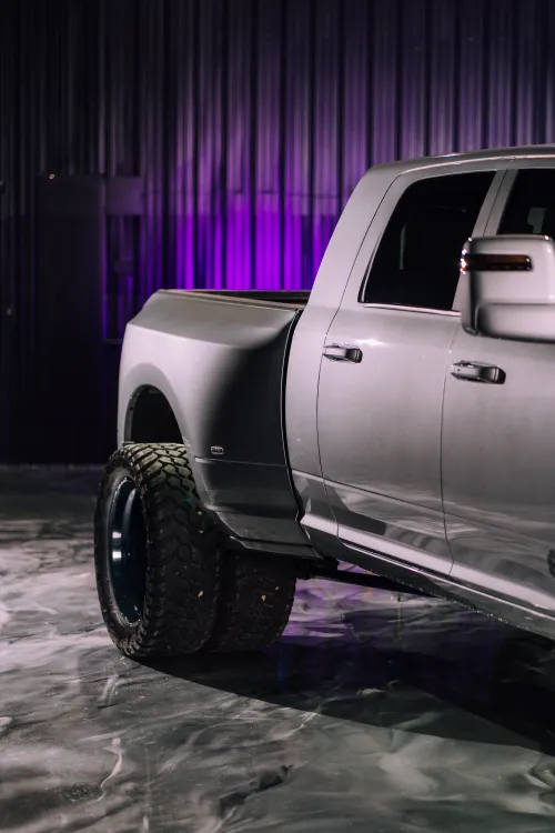 RAM 3500 Megacab photo 4
