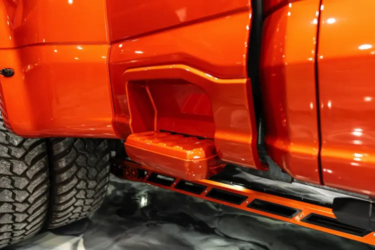  2024 Ford F450 Platinum photo 10