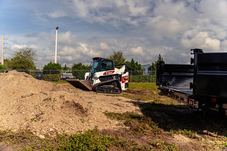 2022 Bobcat T66 Skid Steer photo 2