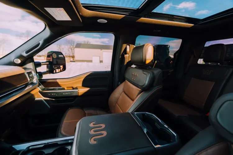 Two-Tone King Ranch Powerstroke photo 5