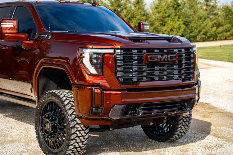 2024 GMC 3500 Denali Ultimate photo 8