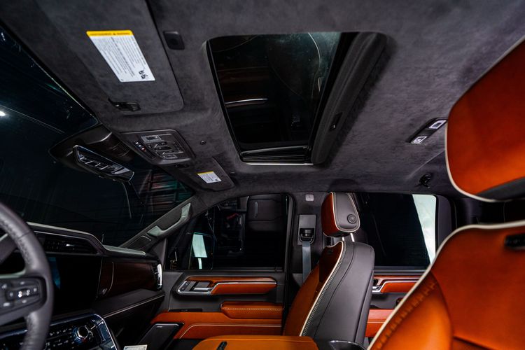 2024 GMC 3500 Denali Ultimate photo 10