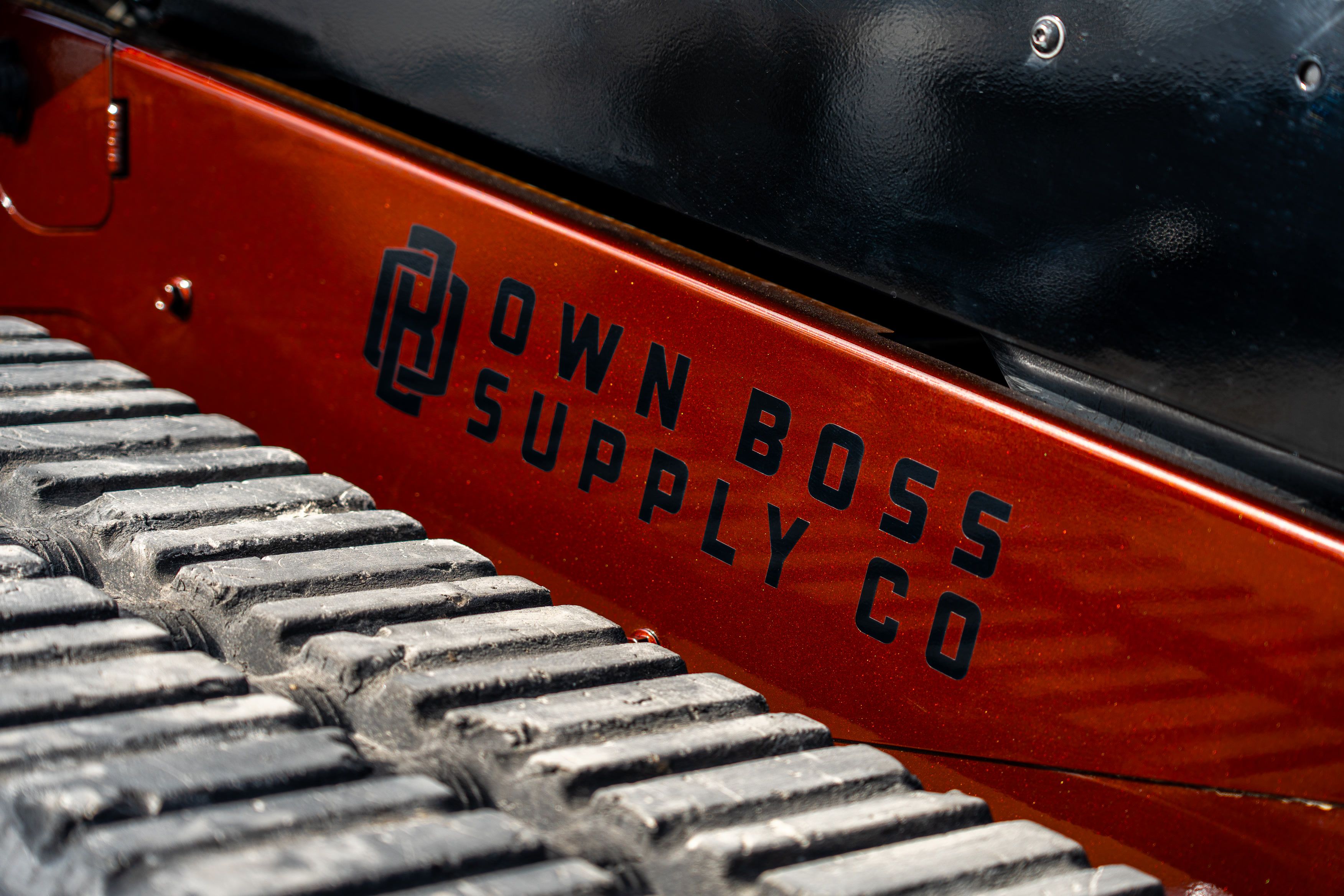 2025 Load Trail 26FT Gooseneck Deck Over Tilt